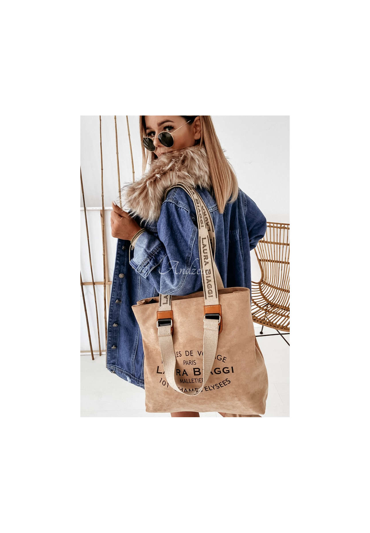 Voyage camel suede handbag