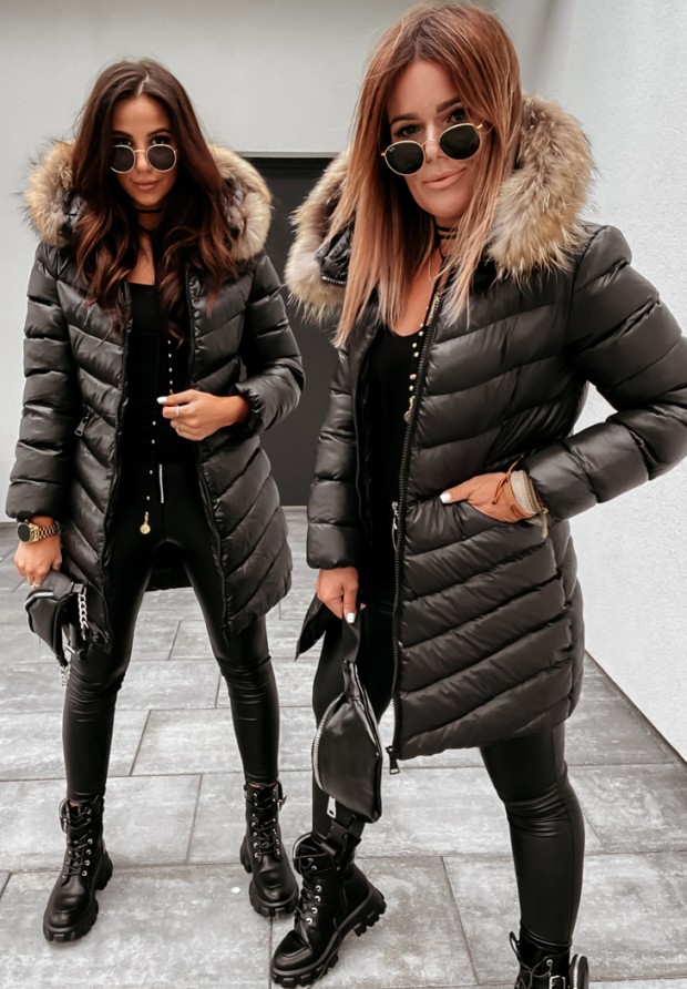 Pikowana kurtka z kapturem Winter czarna