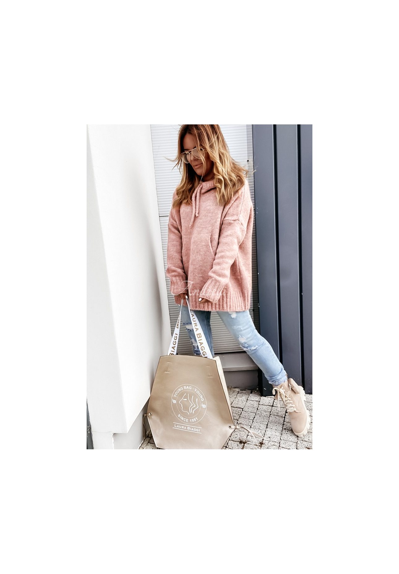 Carra oversize hooded sweater powder pink