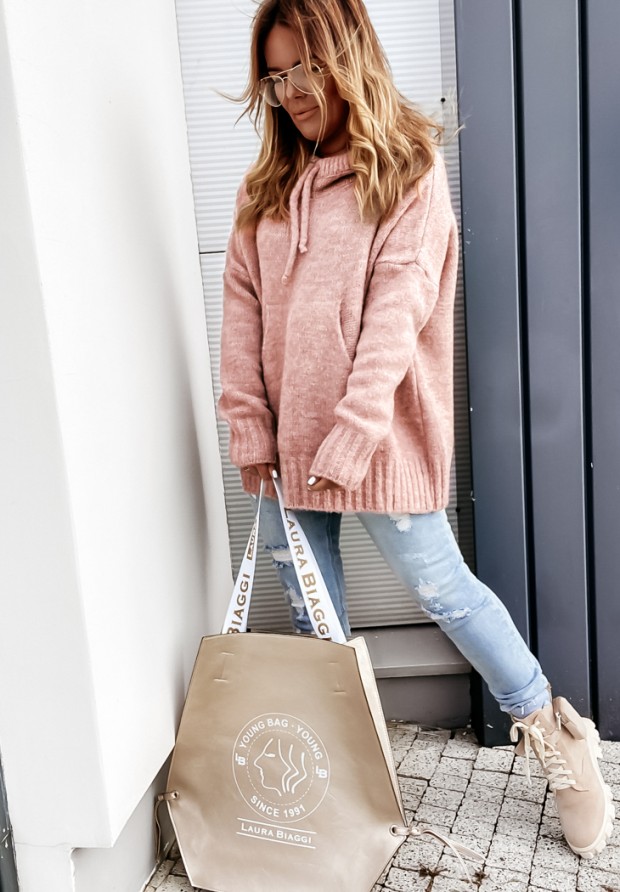 Carra oversize hooded sweater powder pink