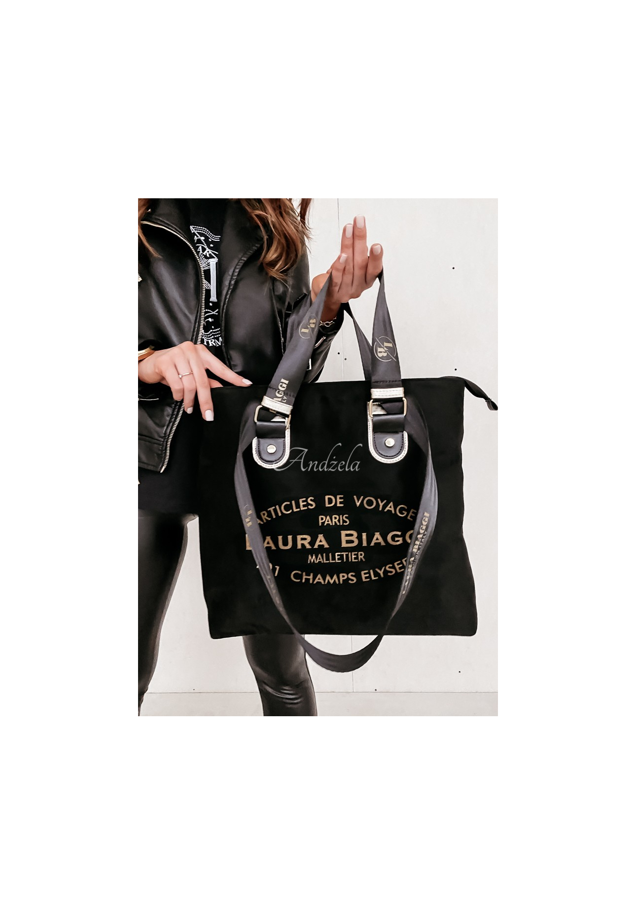 Voyage suede handbag black