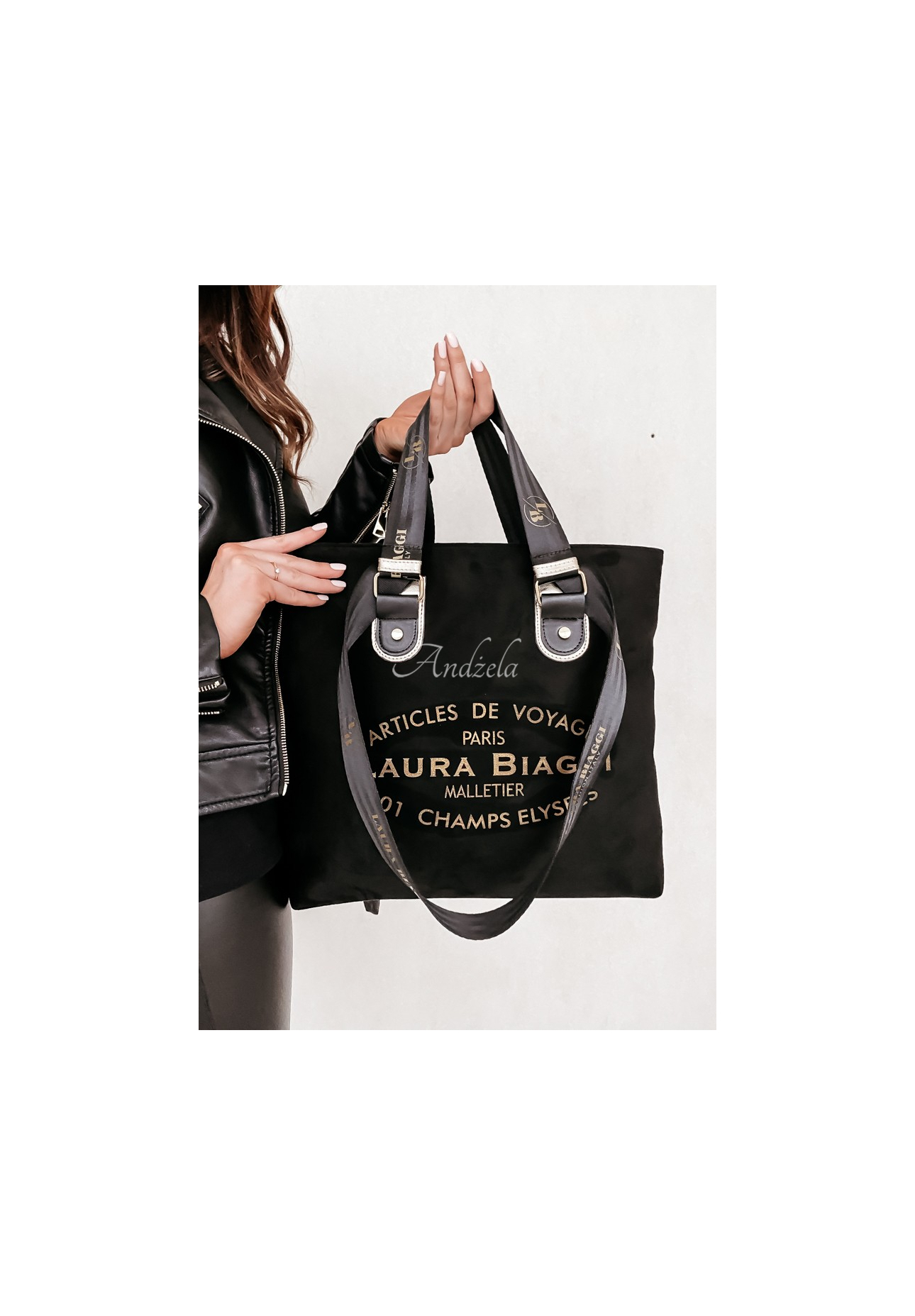 Voyage suede handbag black