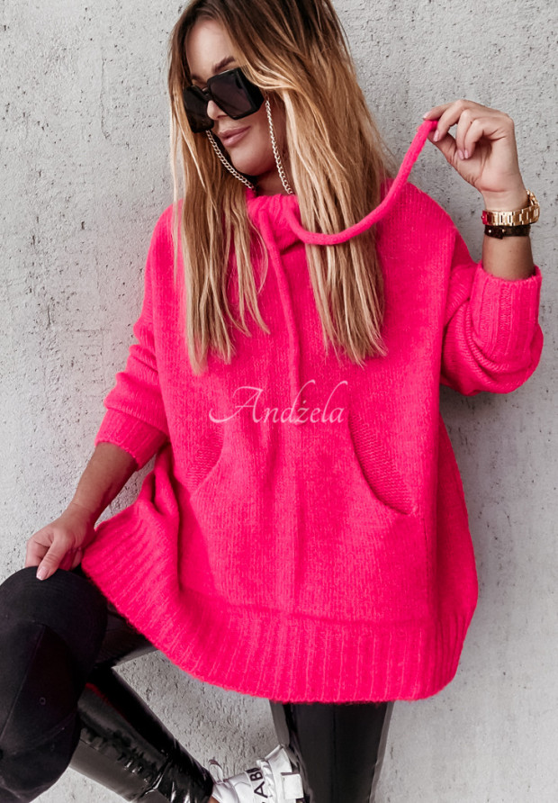 Sweter oversize z kapturem i wełną Carra neonowy r&oacute;żowy
