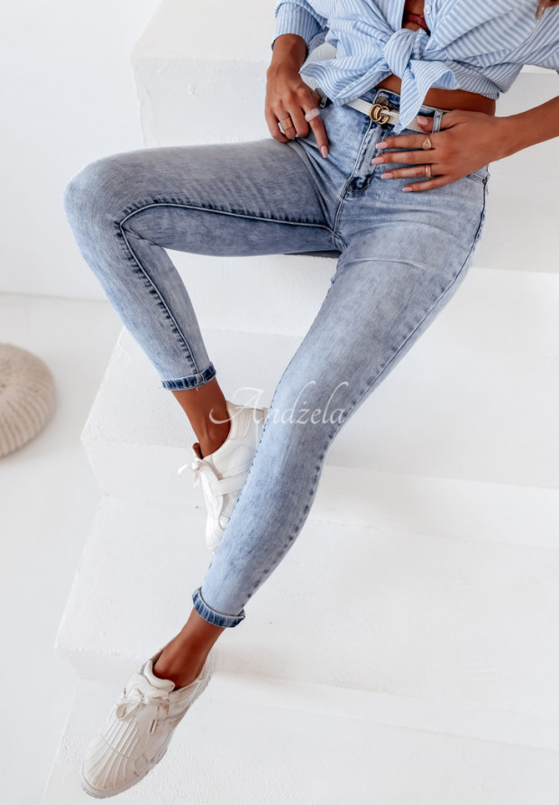 Spodnie jeansowe Niven jasnoniebieskie