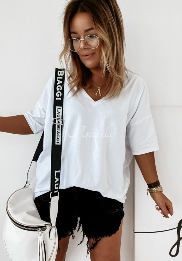 Cascade white oversize tee with heart neckline