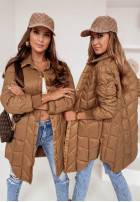 Pikowany płaszcz z suwakami Trish camelowy