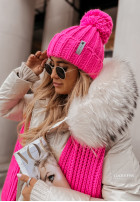 Pleciona czapka z pomponem Laponia różowa