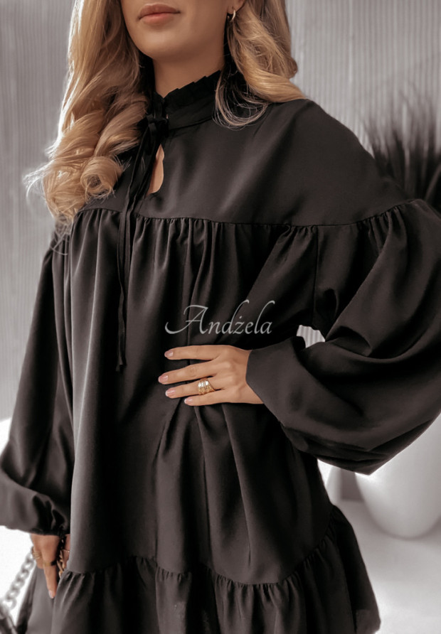 Sukienka oversize z falbankami Meyla czarna