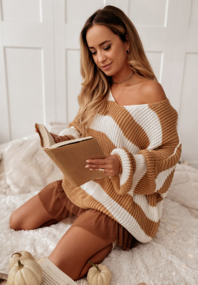 Sweter oversize w paski Charlotte camelowy