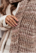 Pleciony Shawl Laponia in mocha-in ecru