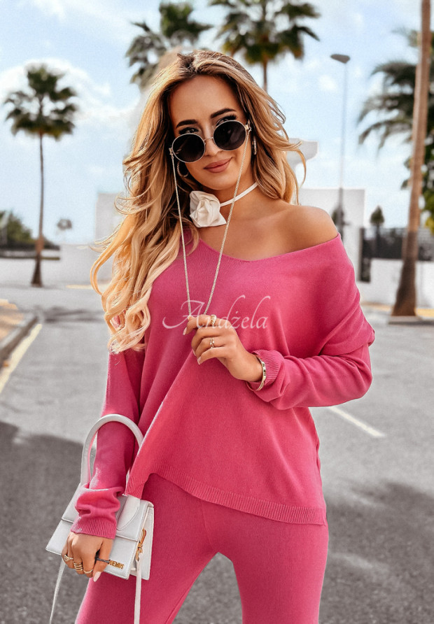 Lekki sweter z dekoltem Back To Basics różowy