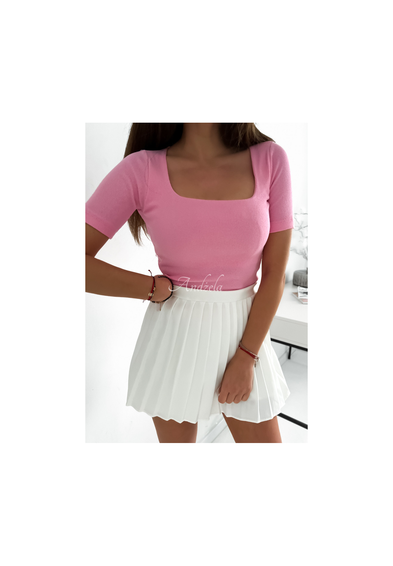 Prążkowana bluzka z kwadratowym dekoltem Trust Yourself różowa