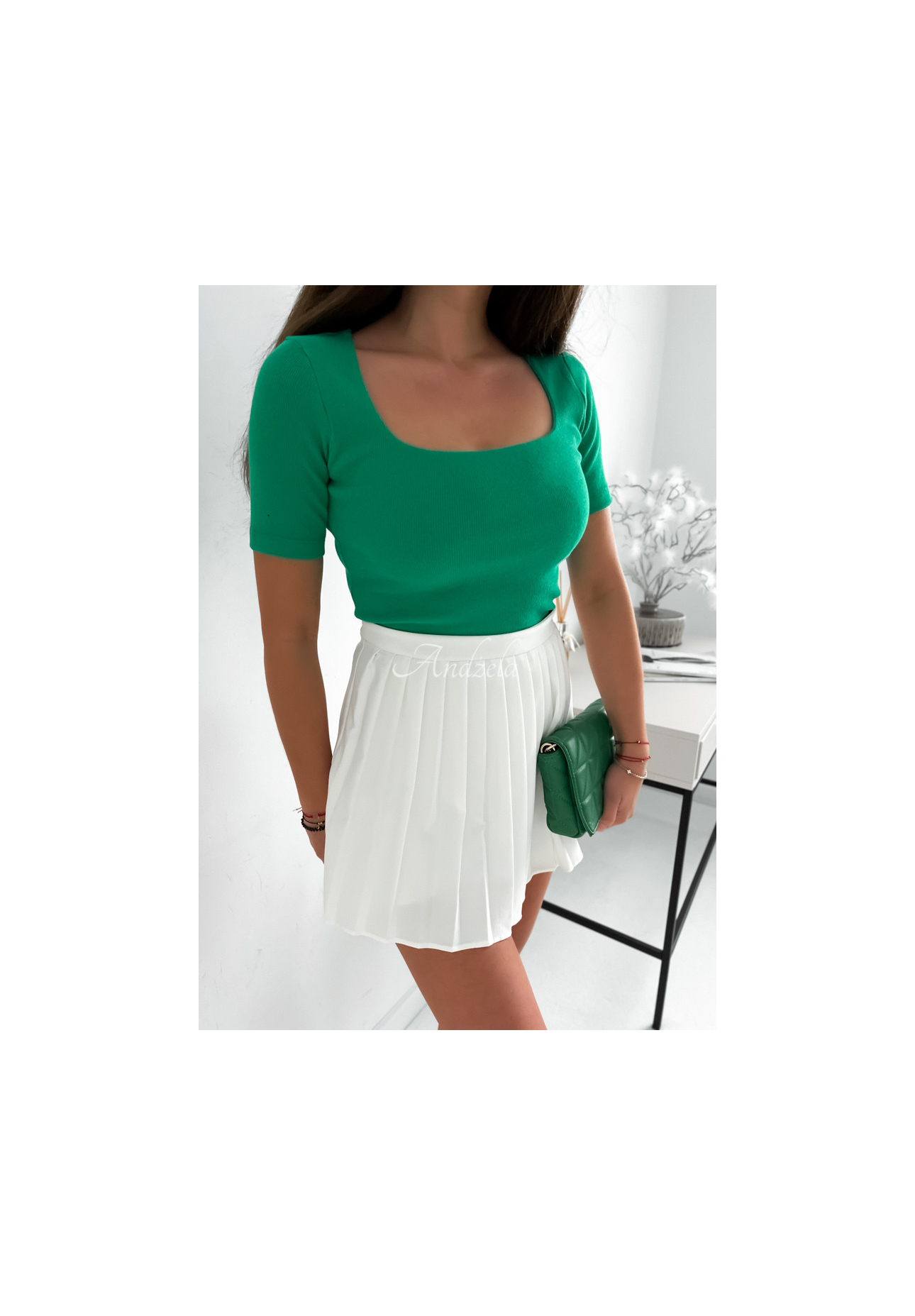 Prążkowana bluzka z kwadratowym dekoltem Trust Yourself zielona