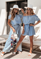 in jeans Blouse Spanish style dress Trip To Santorini jasnoniebieska