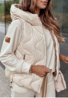 Pikowana Waistcoat z kapturem On Rainy Days in ecru