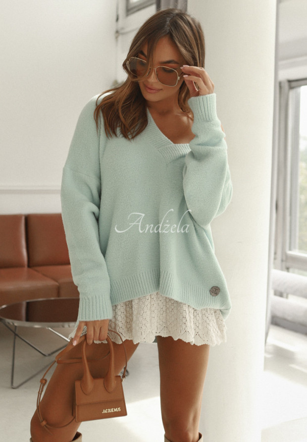 Sweter oversize z dekoltem Cocomore Marshmallow Touch błękitny
