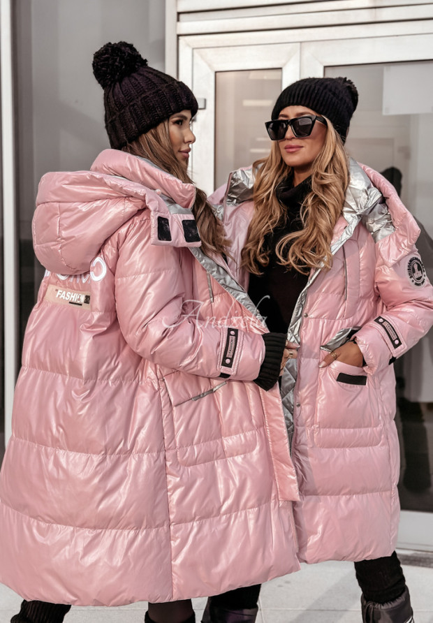 Długa pikowana kurtka z kapturem Winter Sports różowa