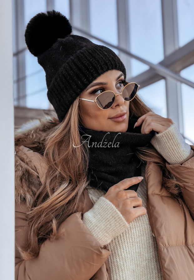 Alpaca hat with pompom Last Christmas black