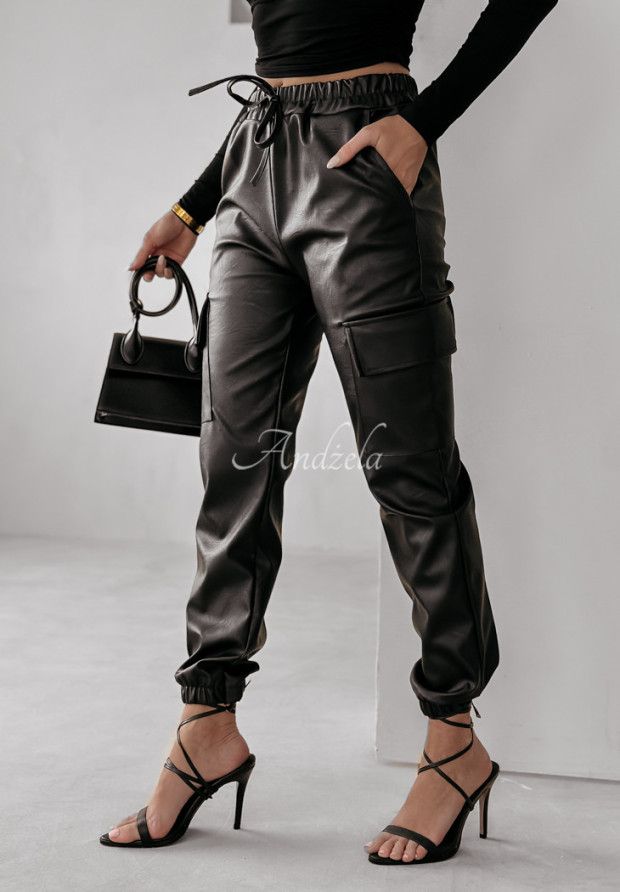 Spodnie z imitacji skóry z kieszeniami Trevisan czarne