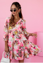 Kwiecista Dress z falbankami Girl On Top in pink