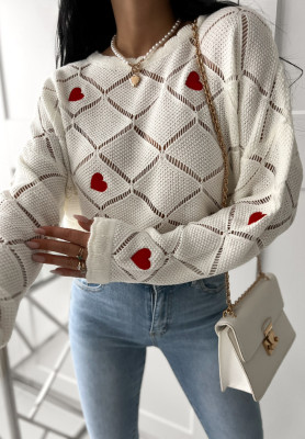 Krótki ażurowy sweter w serduszka Valentine's Wishes ecru