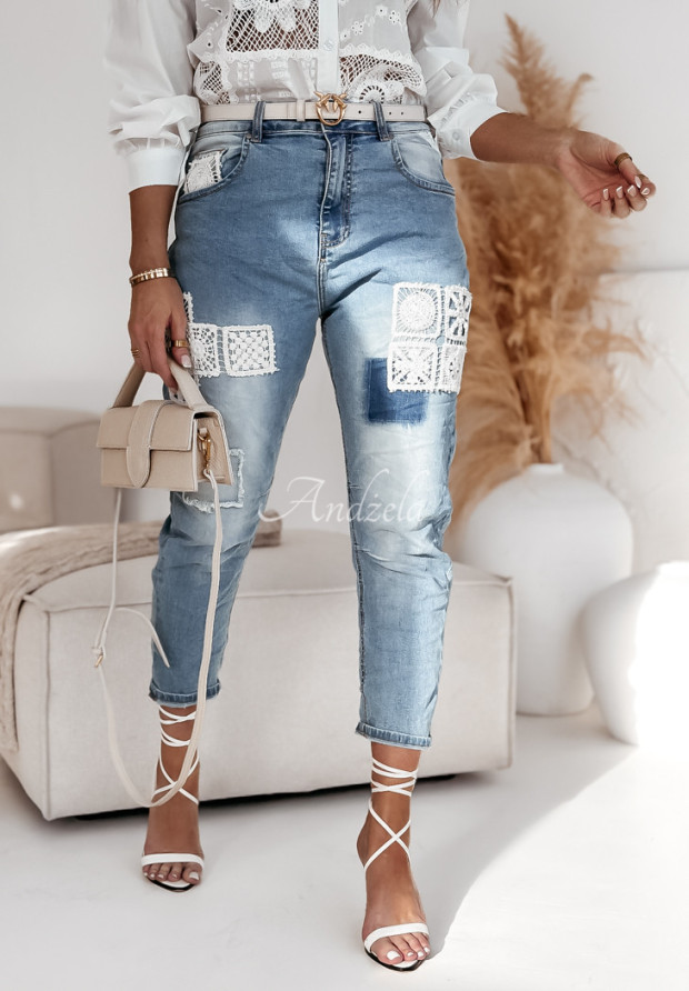 Spodnie jeansowe z koronkowymi naszywkami Lace Fit niebieskie