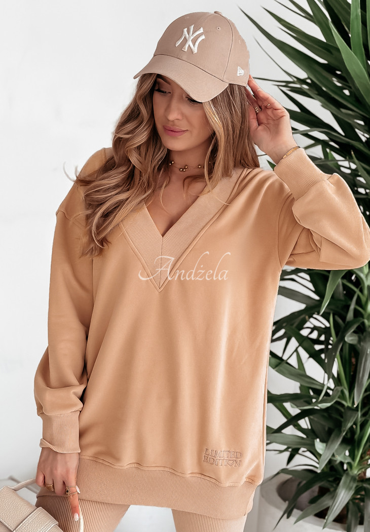 Bluza oversize z haftem I Am Limited Edition camelowa