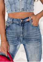 Spodnie jeansowe z ozdobnymi łańcuszkami Not Afraid niebieskie