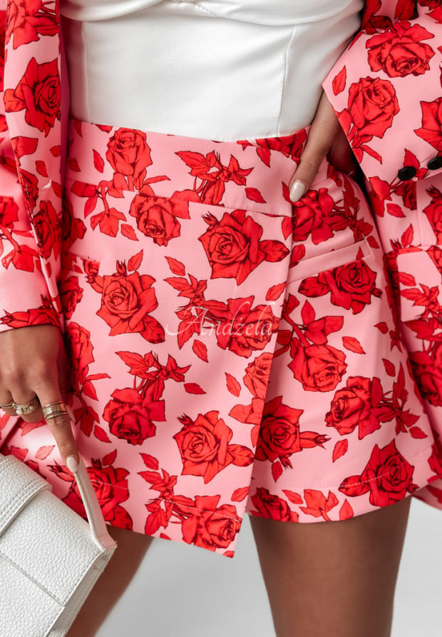 Kwieciste spódnico-spodenki mini Forbidden Flowers różowo-czerwone