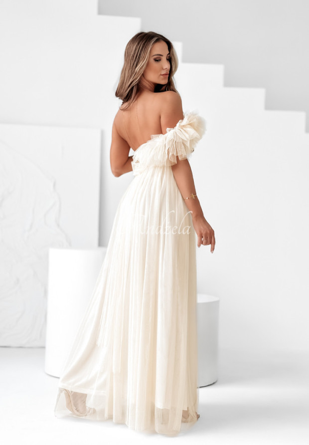 Asymetryczna tiulowa sukienka maxi Elegant Tonic ecru