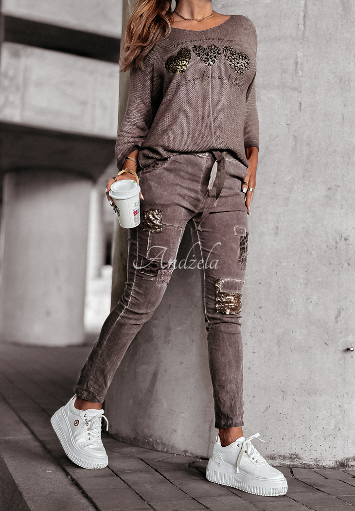 Just Move On mocha patch pants