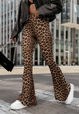 Bell bottoms leggings Obsessed With in camel leopard print