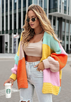 Kr&oacute;tki kardigan oversize z wełną Color Burst ż&oacute;łto-fioletowy