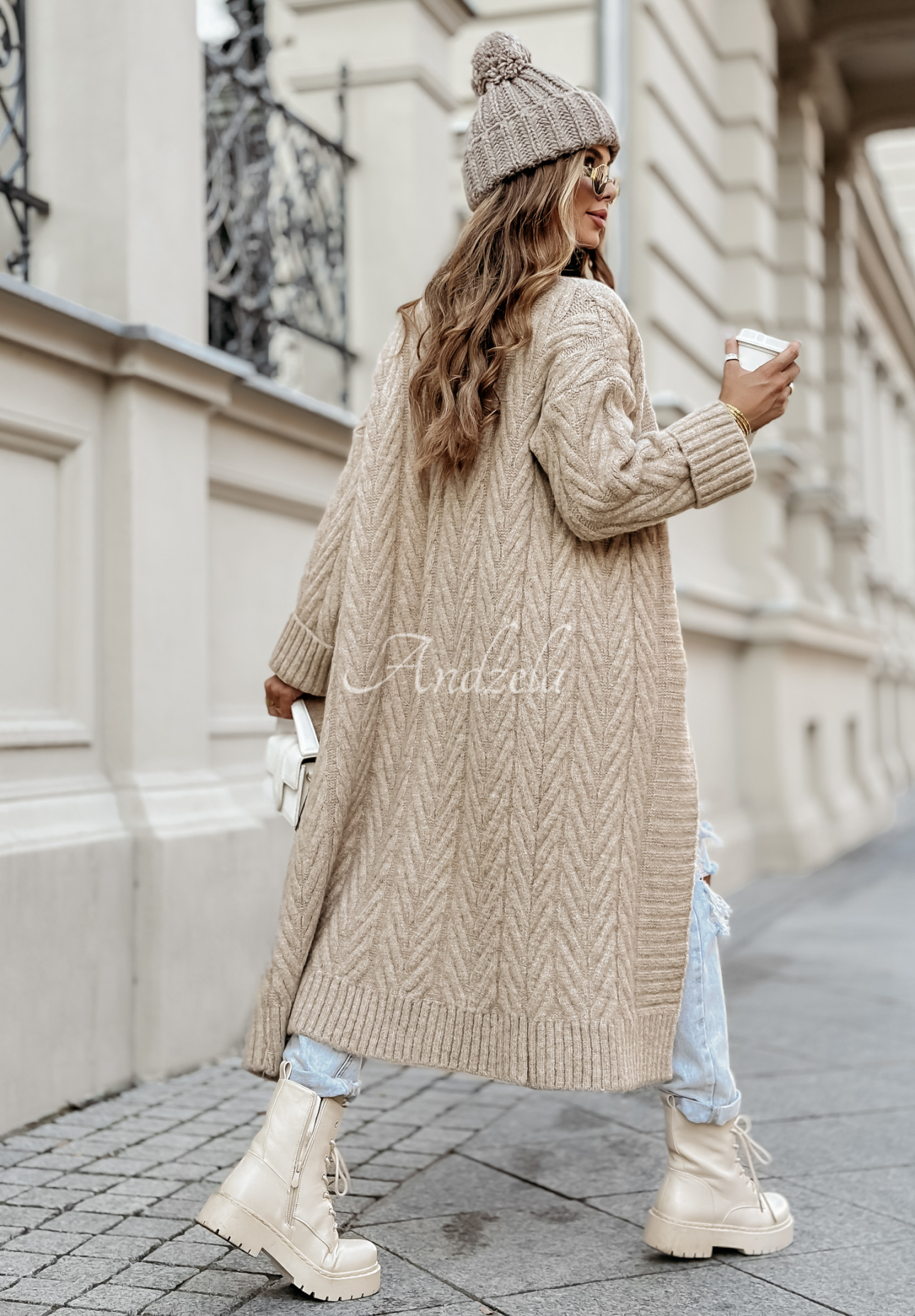 Long decoratively braided cardigan Raindrop Reverie beige