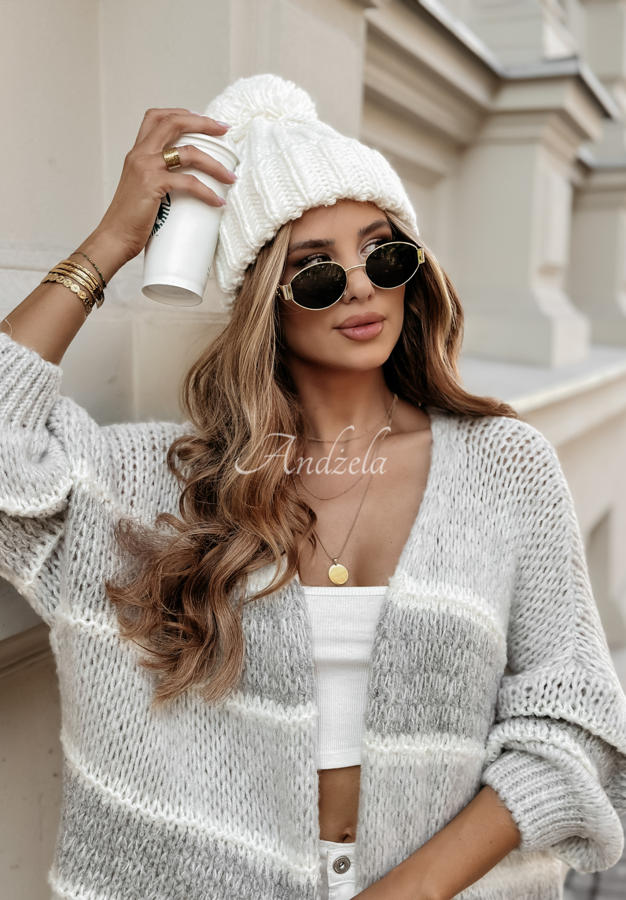 Hugging You short cardigan grey