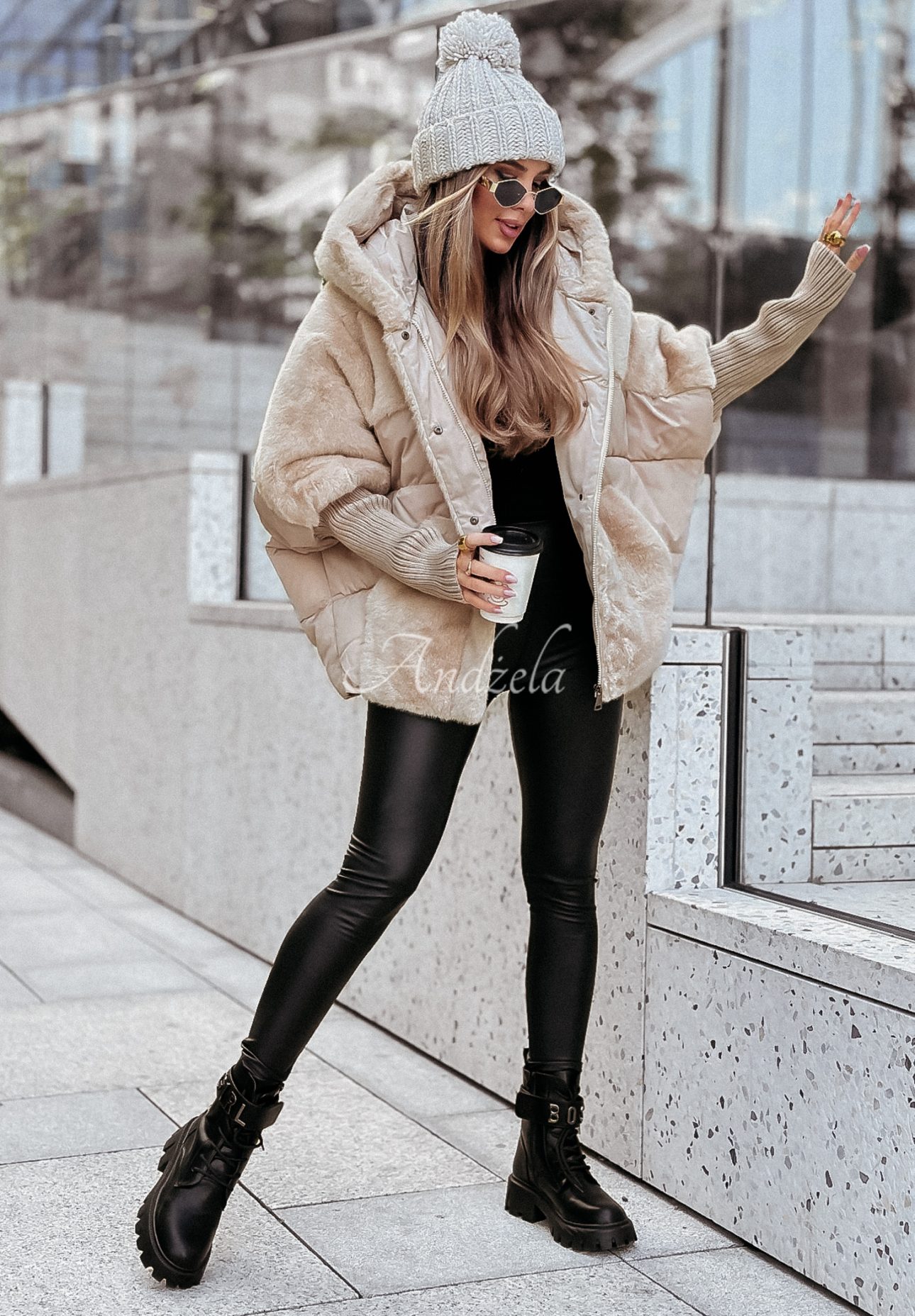 Snow &amp; Pines quilted fur jacket beige