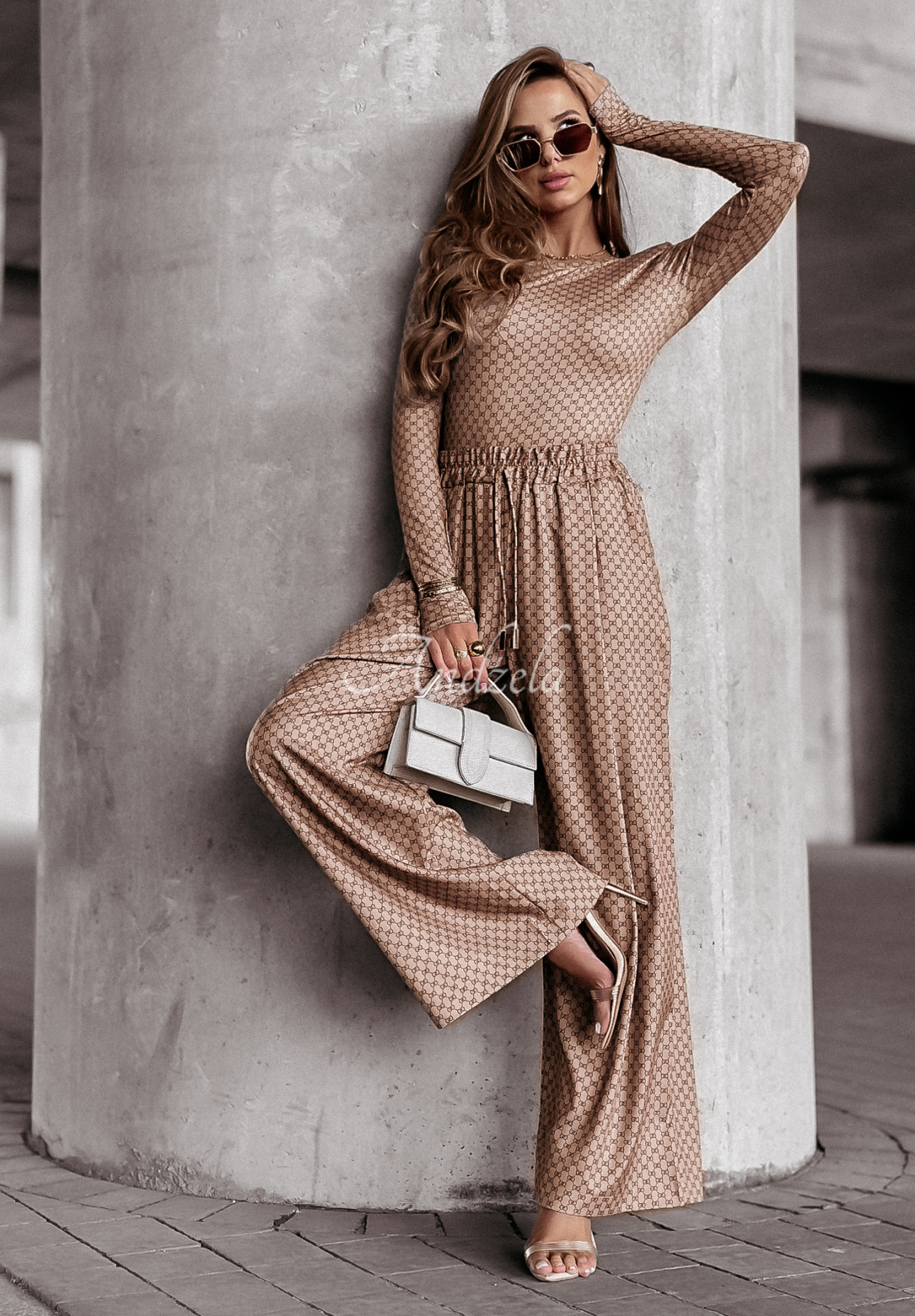 Elegant Excellence camel patterned pants