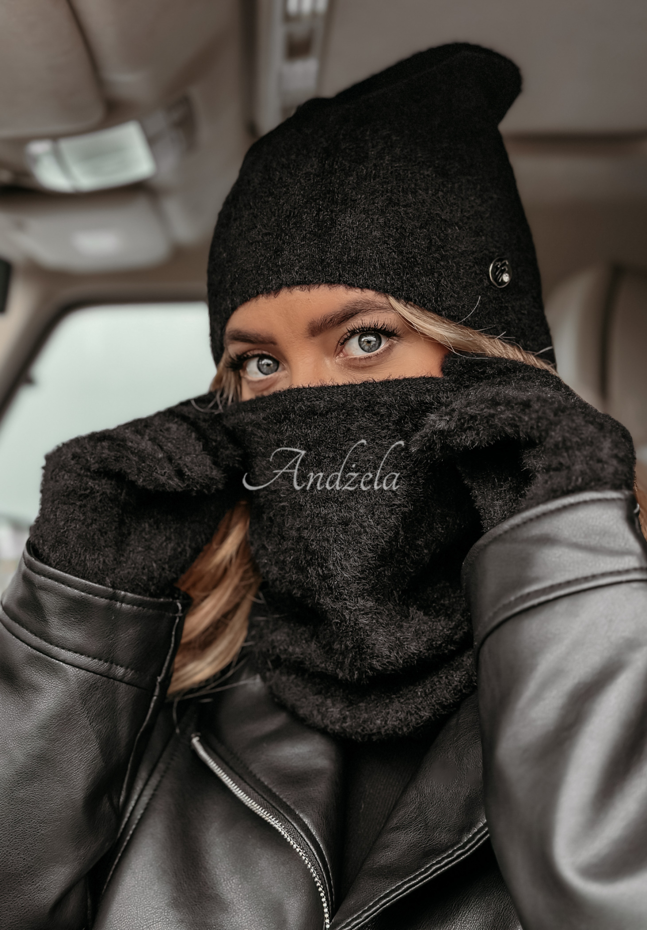 Doria alpaca hat black