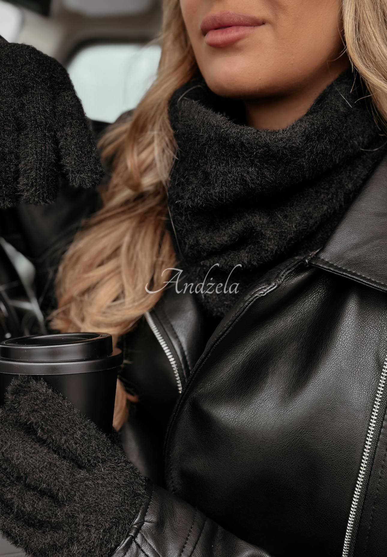 Doria alpaca black chimney