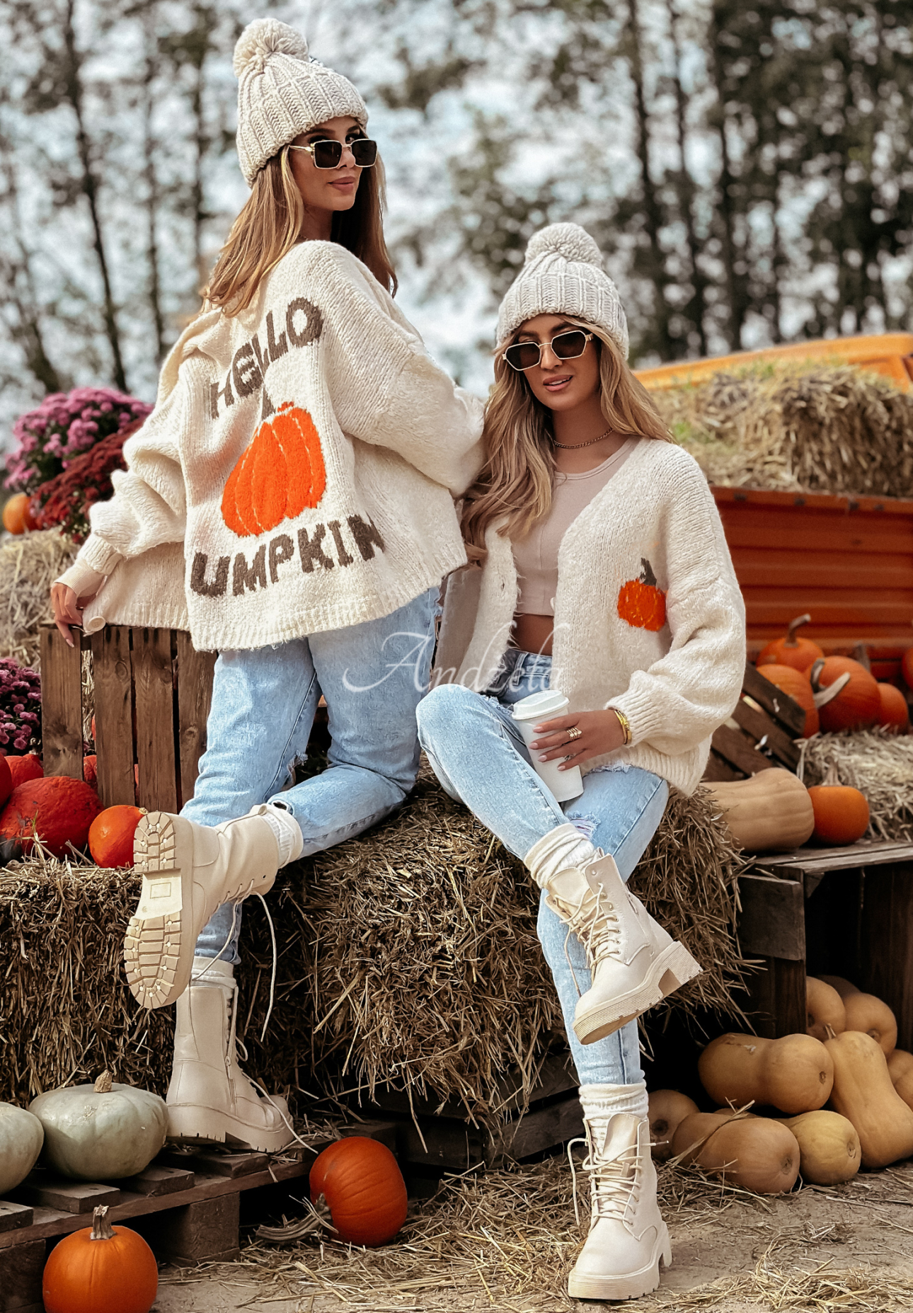 Krótki kardigan z wełną Hello Pumpkin beżowy