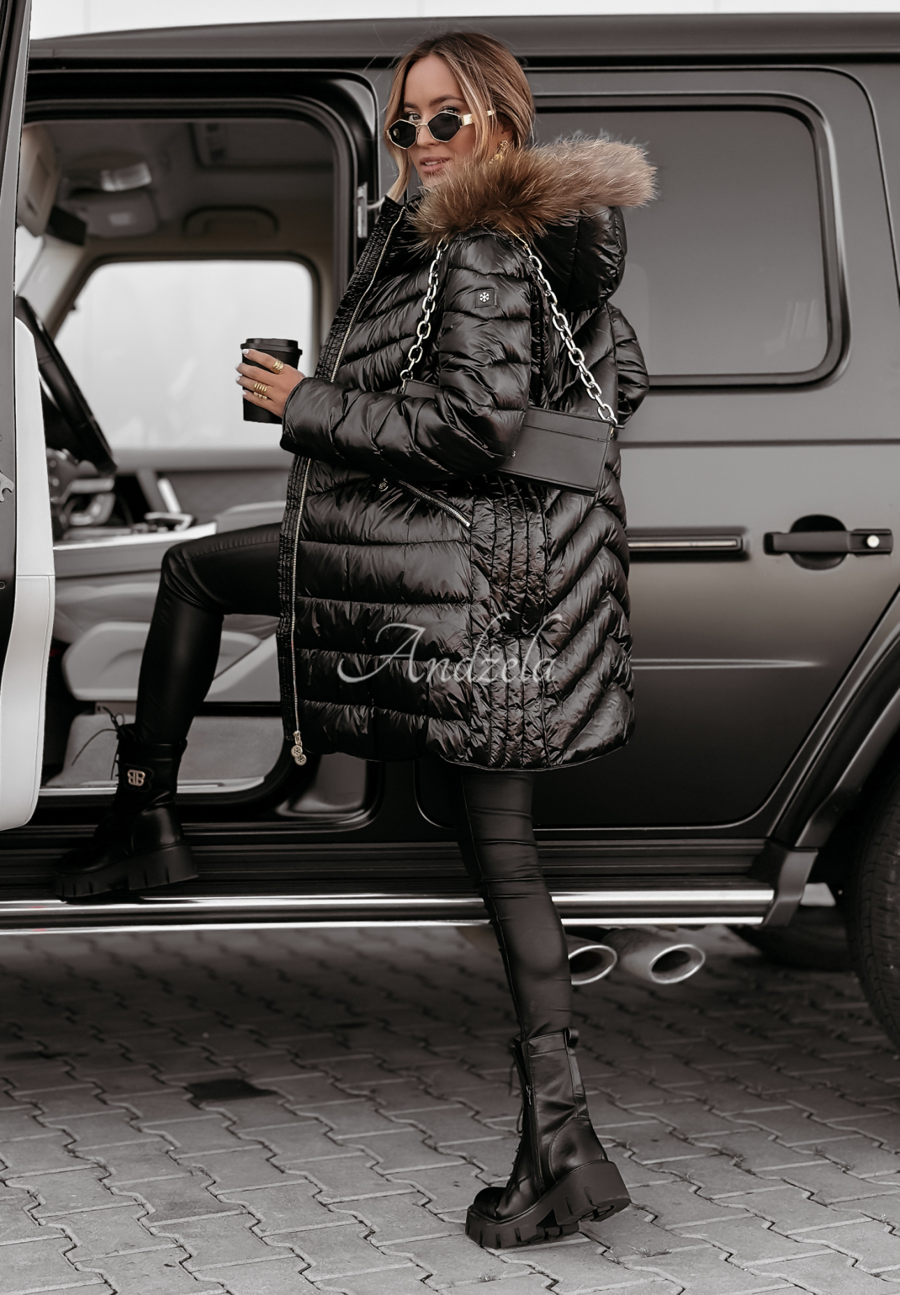 Long quilted jacket with fur The Snow Glow black