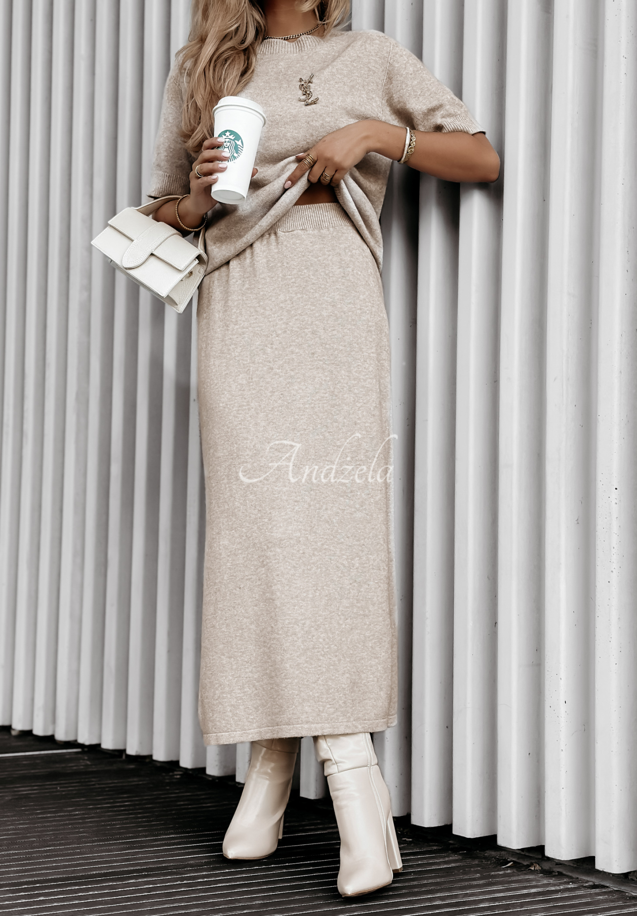 Knitted blouse and skirt set Fall Into Place beige