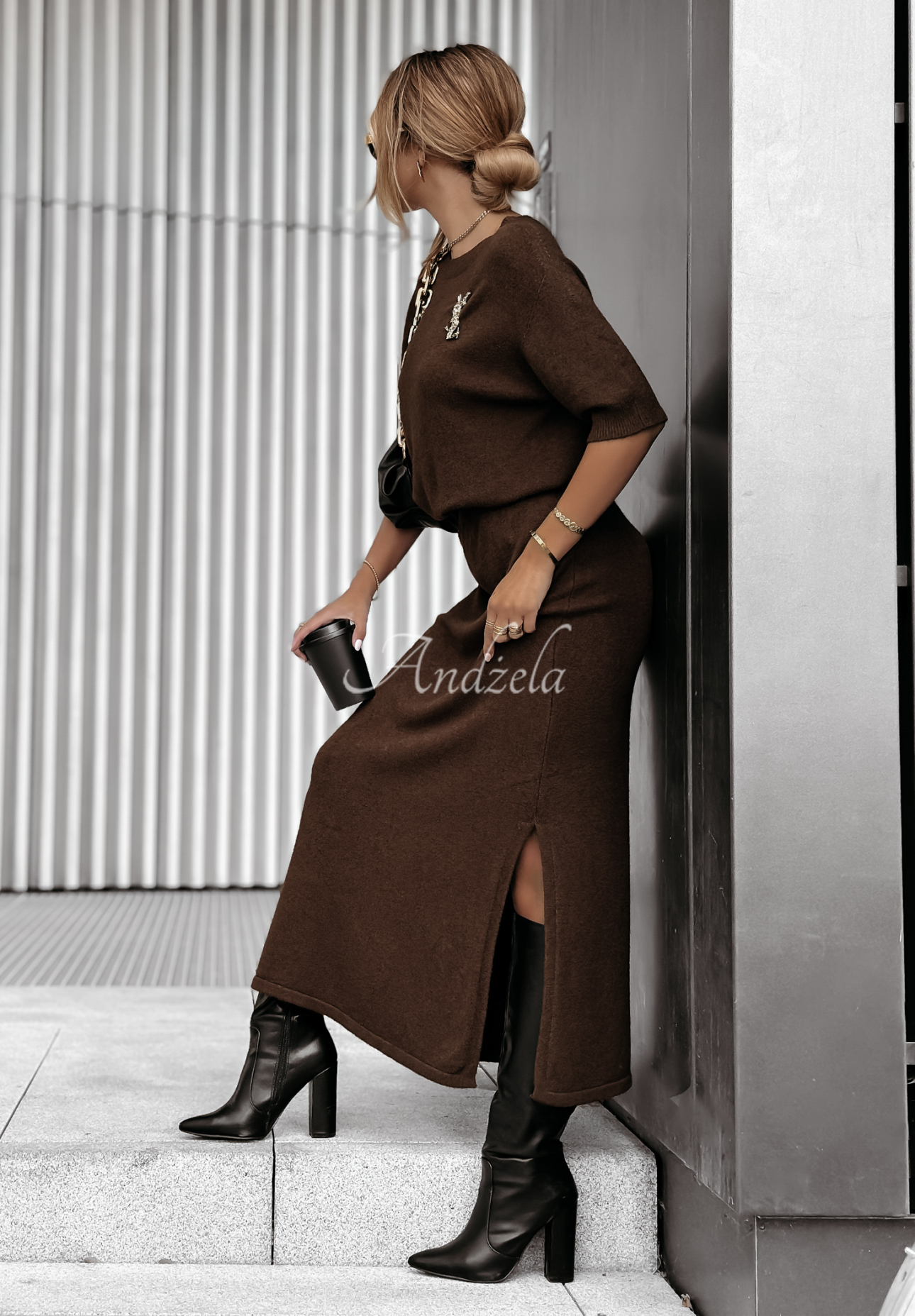 Knitted blouse and skirt set Fall Into Place chocolate