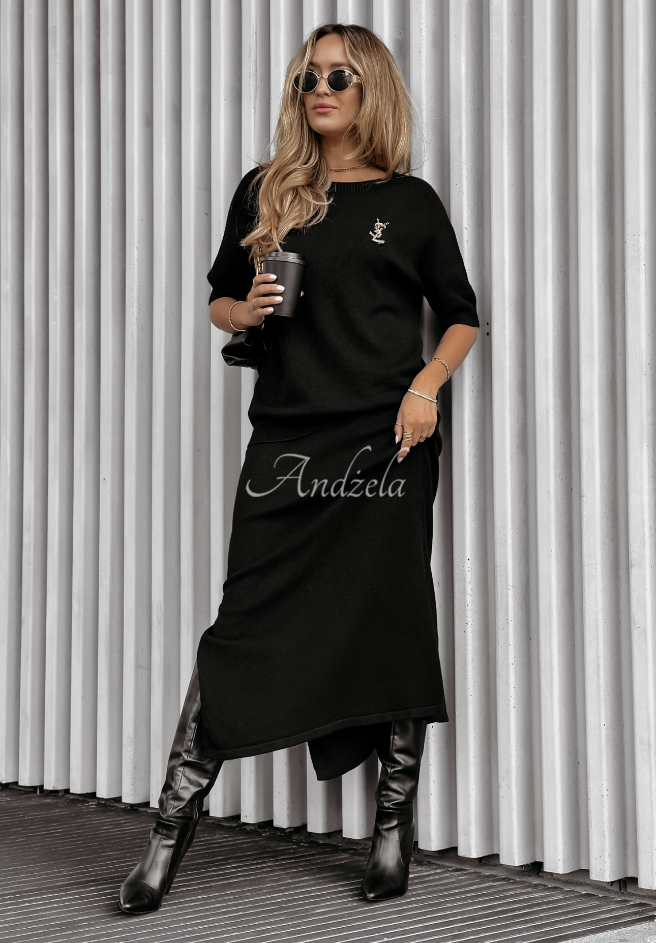 Knitted blouse and skirt set Fall Into Place black