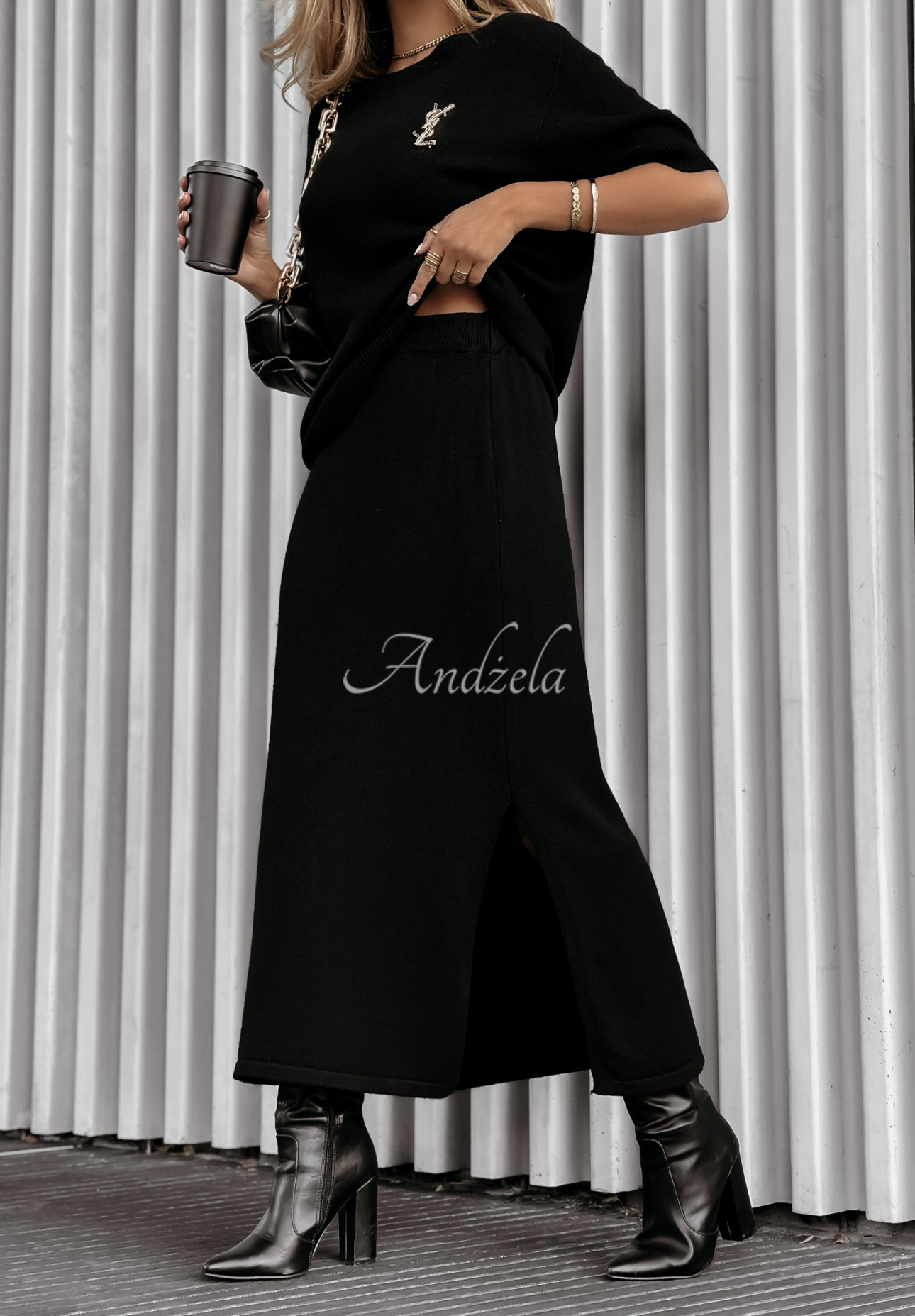 Knitted blouse and skirt set Fall Into Place black