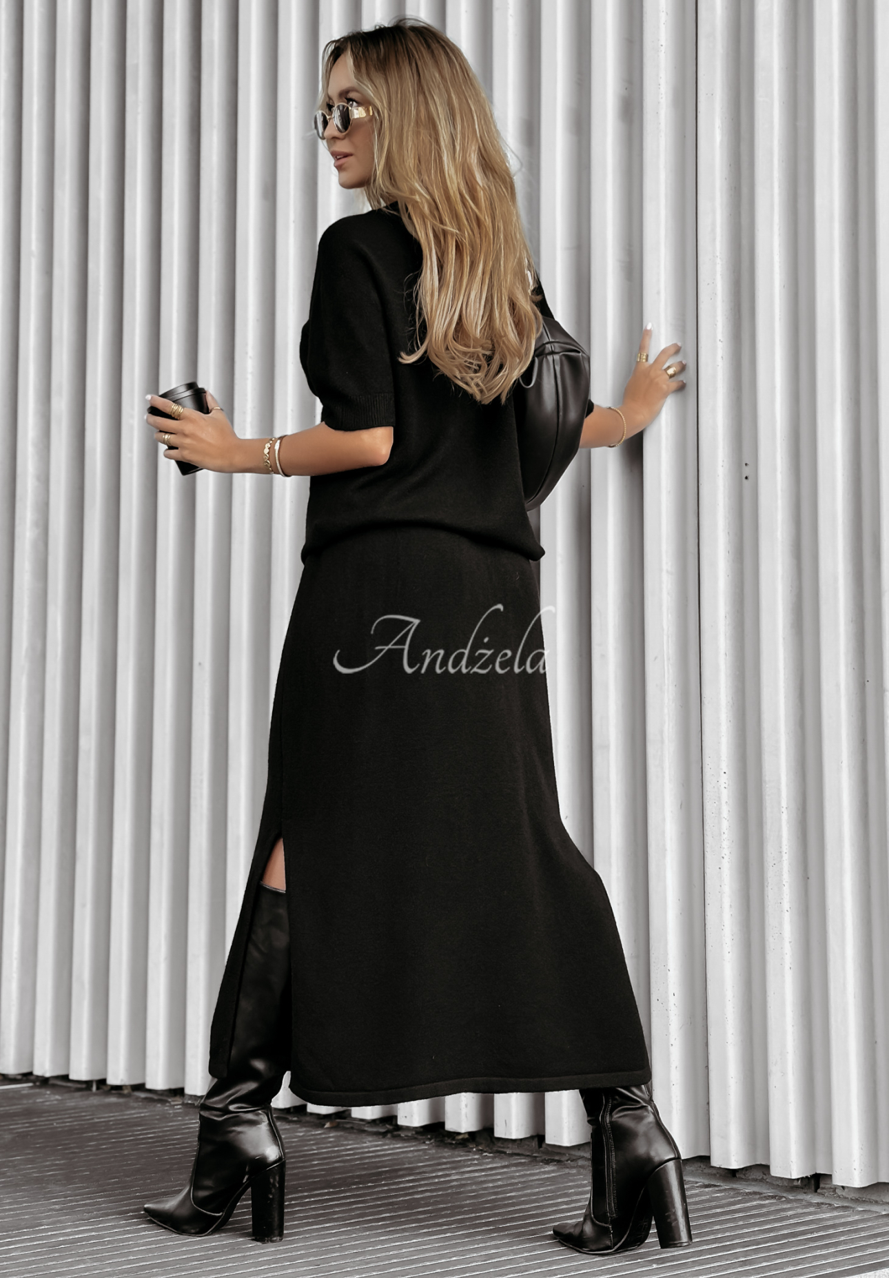 Knitted blouse and skirt set Fall Into Place black