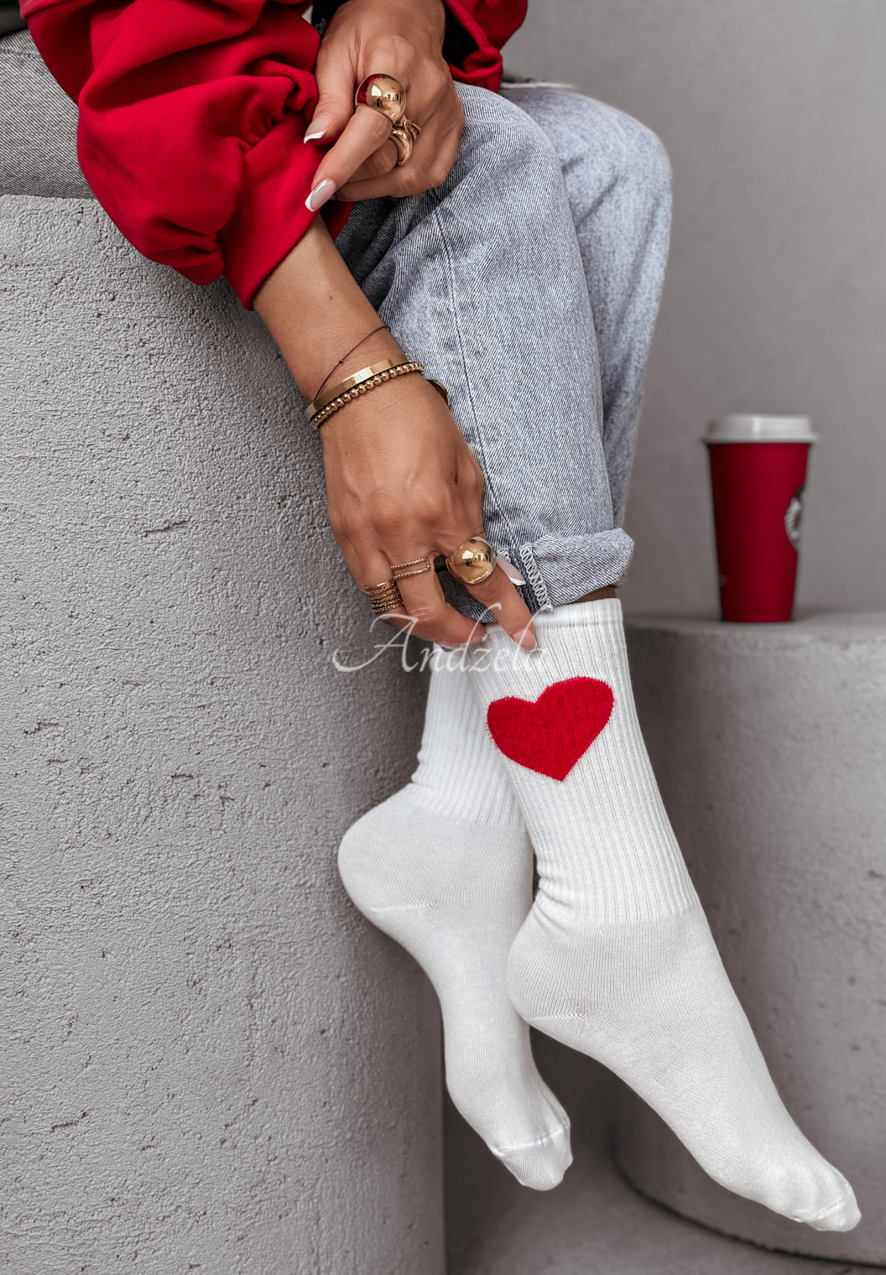 Lonely Heart socks white