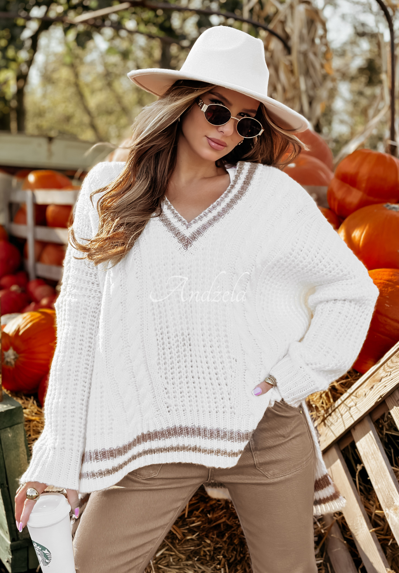 Decoratively woven asymmetrical sweater Only Limit Is You ecru