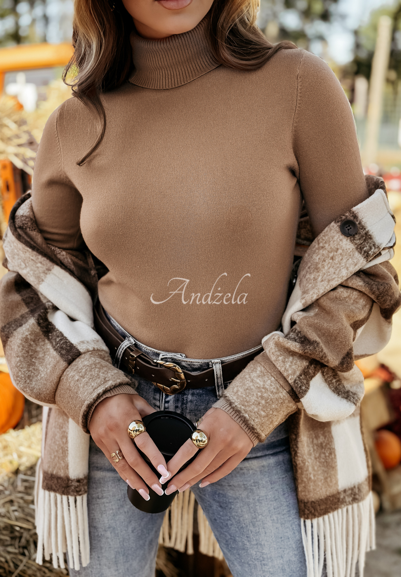 Fitted turtleneck sweater Solange camel