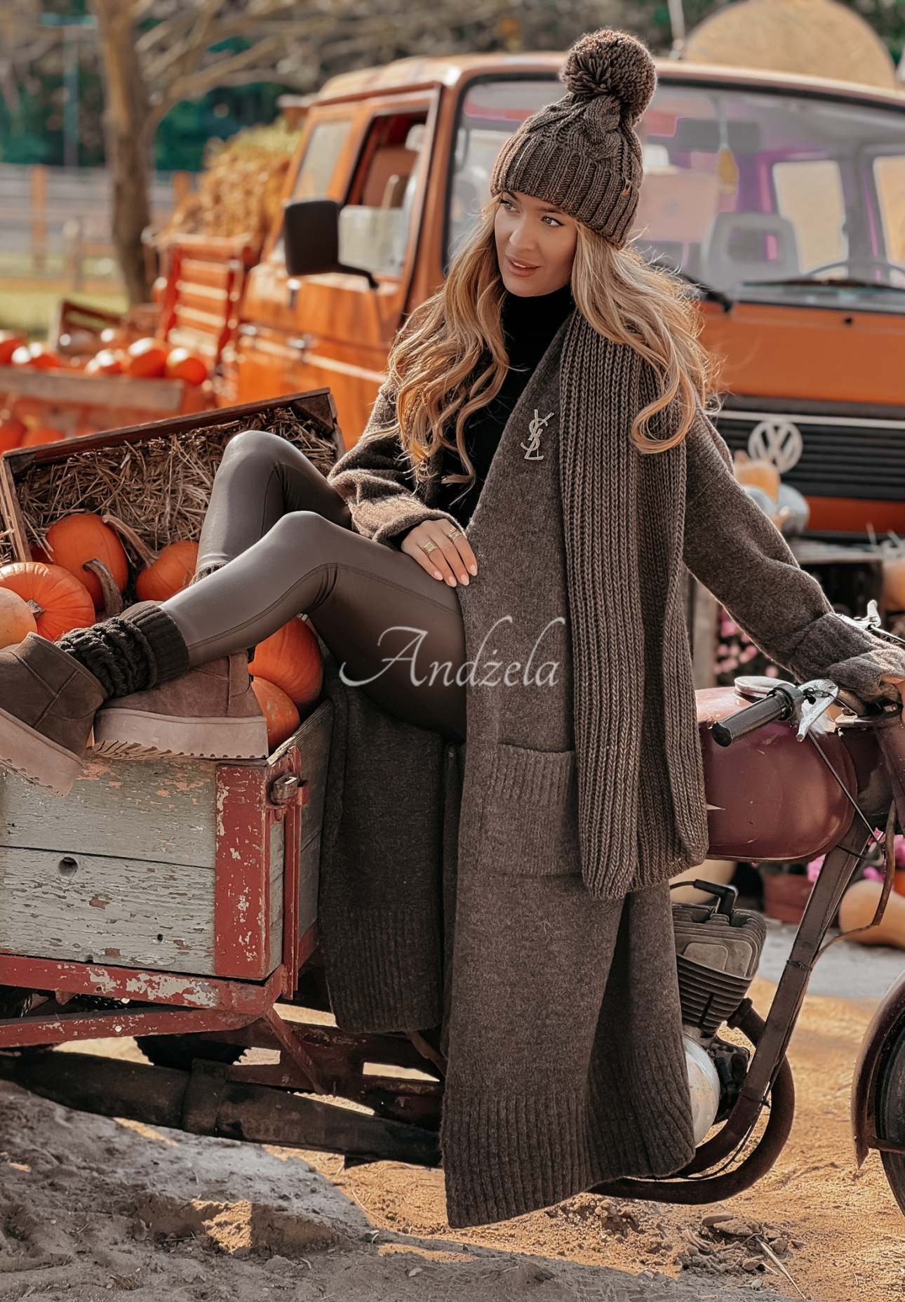 Long oversize cardigan with pockets Marbelio chocolate